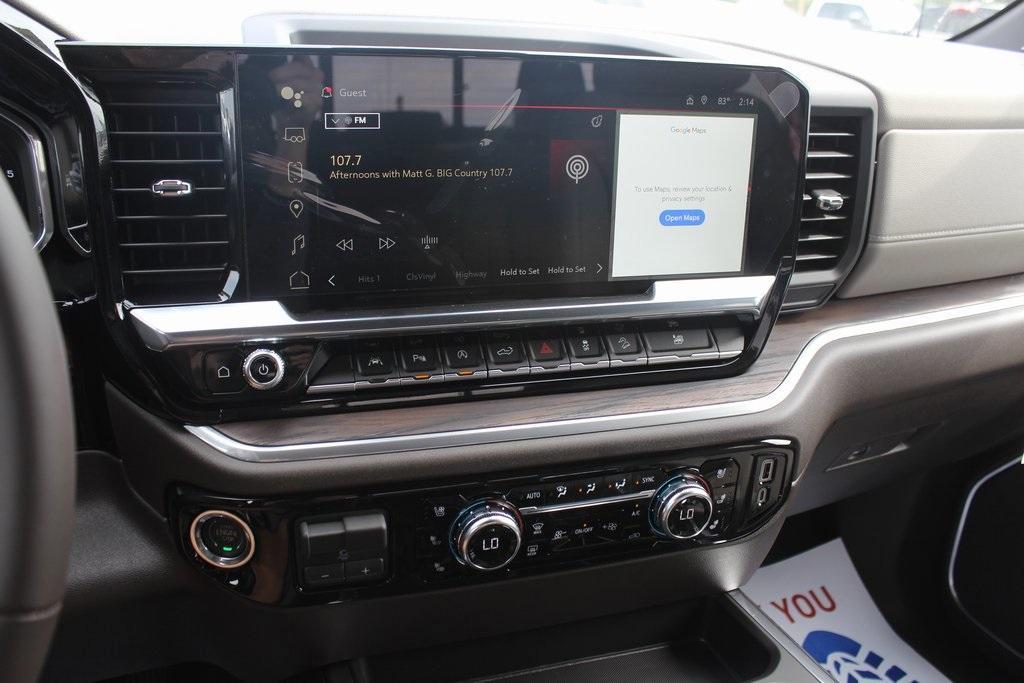 new 2025 GMC Sierra 1500 car, priced at $59,702