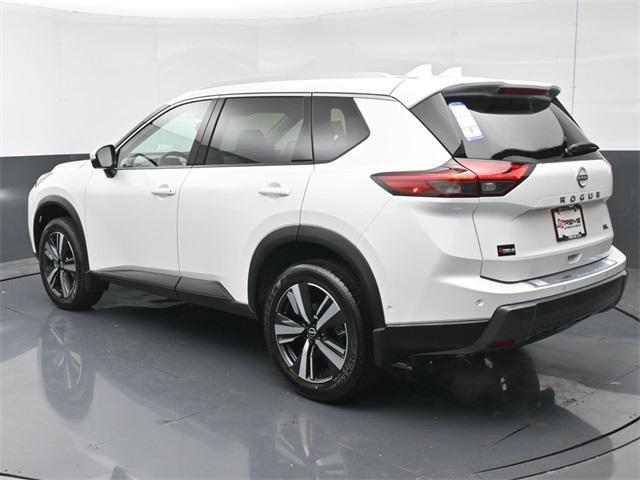 new 2025 Nissan Rogue car, priced at $39,924