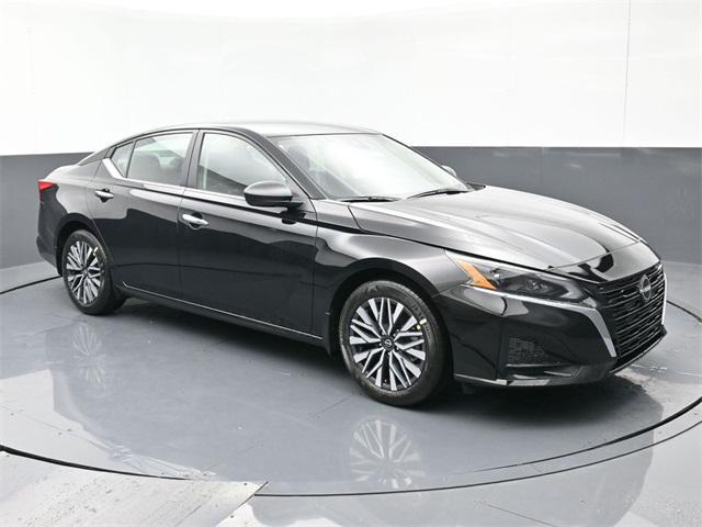 new 2024 Nissan Altima car, priced at $25,299