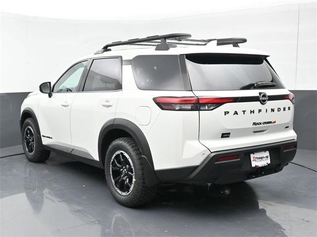 new 2024 Nissan Pathfinder car, priced at $40,333