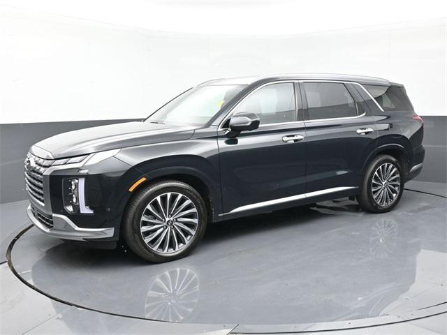 used 2023 Hyundai Palisade car, priced at $44,000