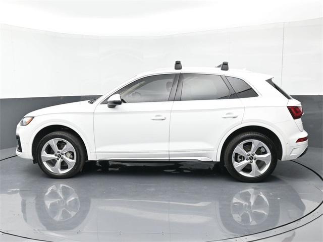 used 2021 Audi Q5 car, priced at $28,300