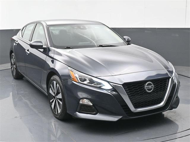 used 2022 Nissan Altima car, priced at $18,500