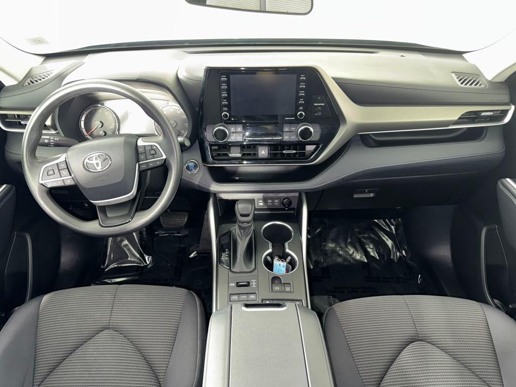 used 2022 Toyota Highlander car, priced at $29,950