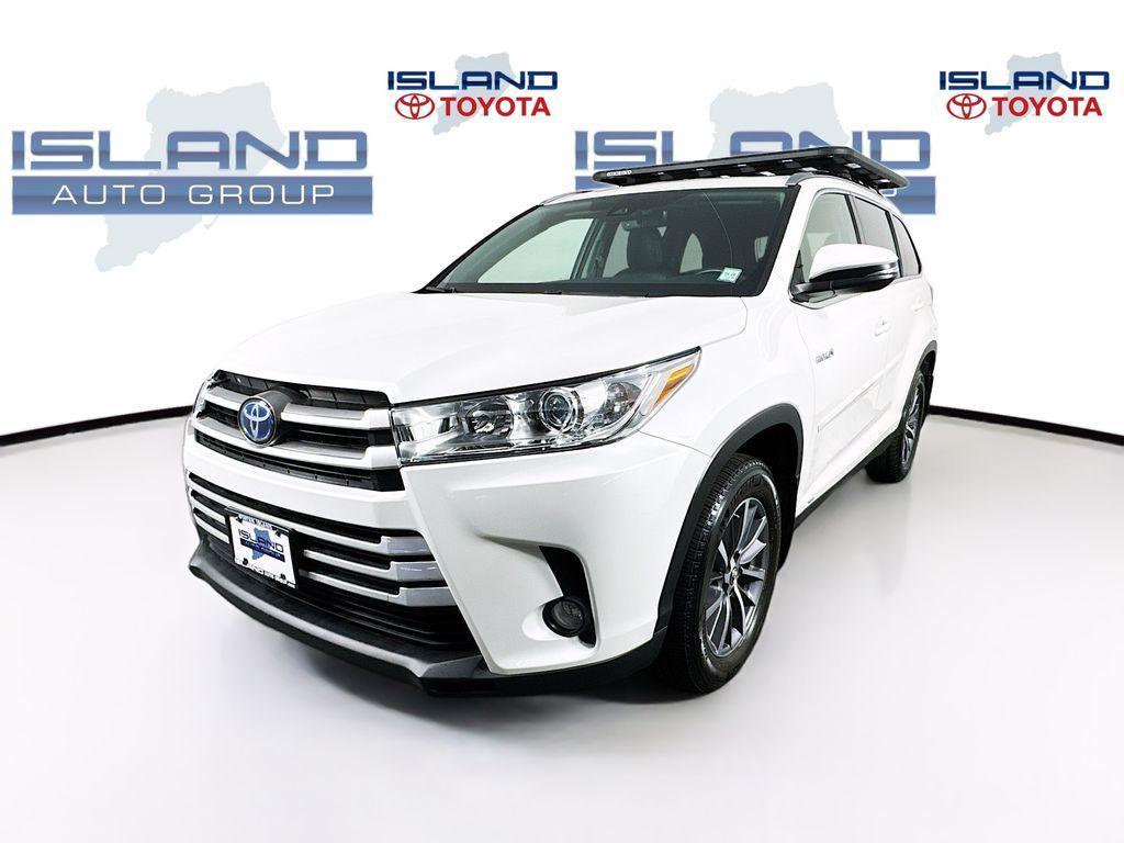 used 2019 Toyota Highlander Hybrid car, priced at $33,950