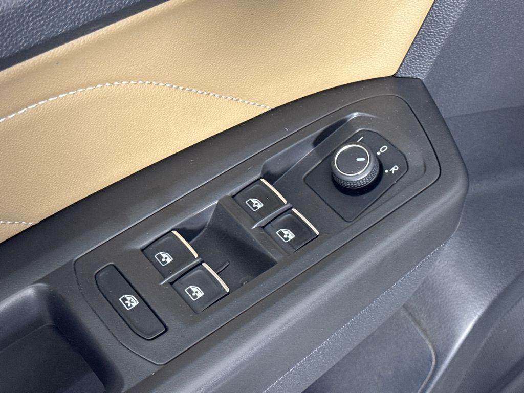 used 2022 Volkswagen Atlas Cross Sport car, priced at $24,950