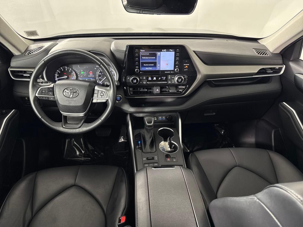 used 2022 Toyota Highlander car, priced at $37,750