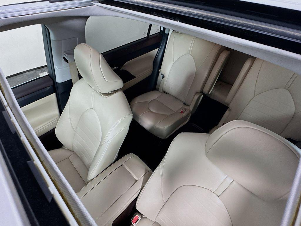 used 2022 Toyota Highlander car, priced at $41,590