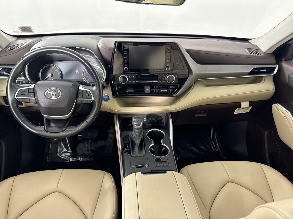 used 2022 Toyota Highlander Hybrid car, priced at $39,950