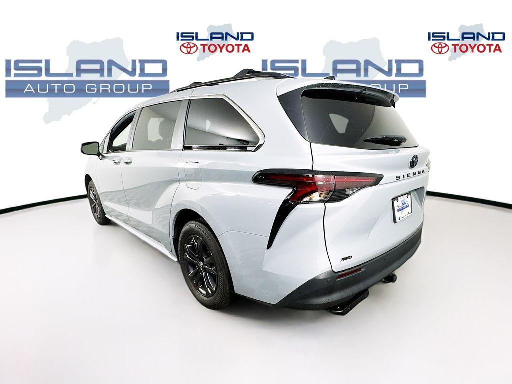 used 2024 Toyota Sienna car, priced at $51,950