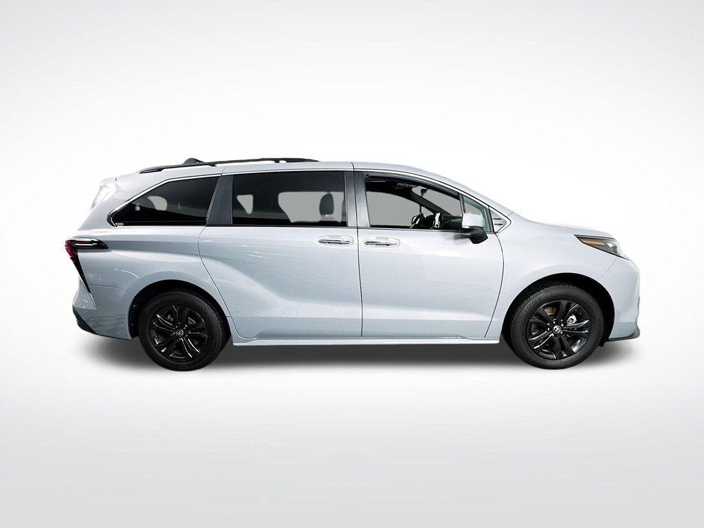 used 2024 Toyota Sienna car, priced at $50,590
