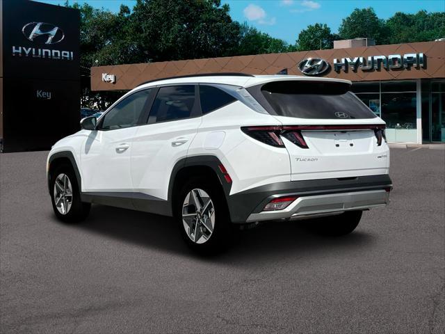 new 2025 Hyundai TUCSON Hybrid car, priced at $34,905