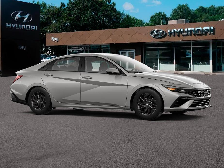 new 2024 Hyundai Elantra HEV car, priced at $27,451