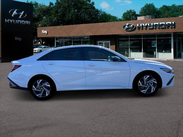 new 2025 Hyundai Elantra car, priced at $24,557