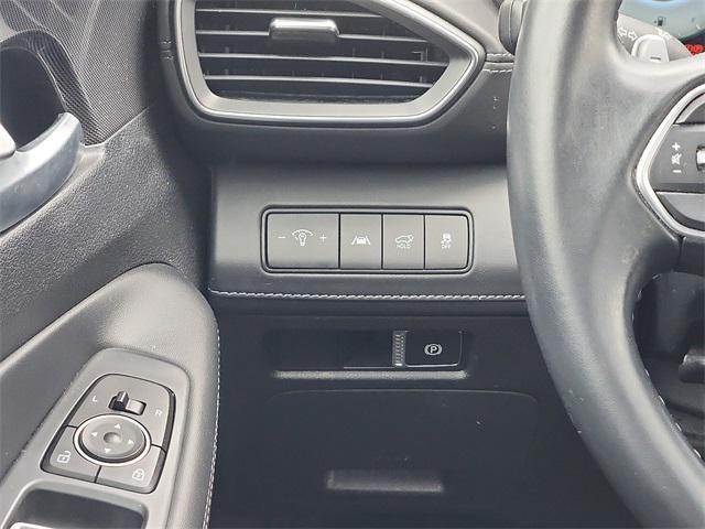 used 2022 Hyundai Santa Fe car, priced at $25,878