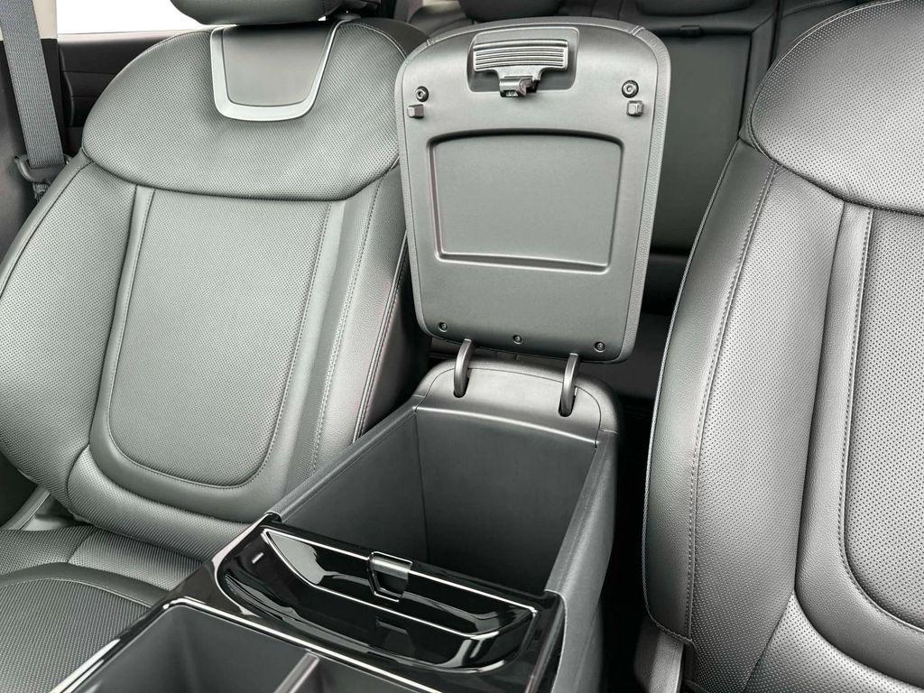 new 2025 Hyundai TUCSON Hybrid car, priced at $39,255