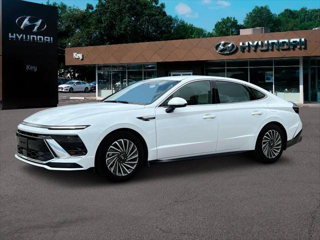 new 2025 Hyundai Sonata Hybrid car, priced at $32,574