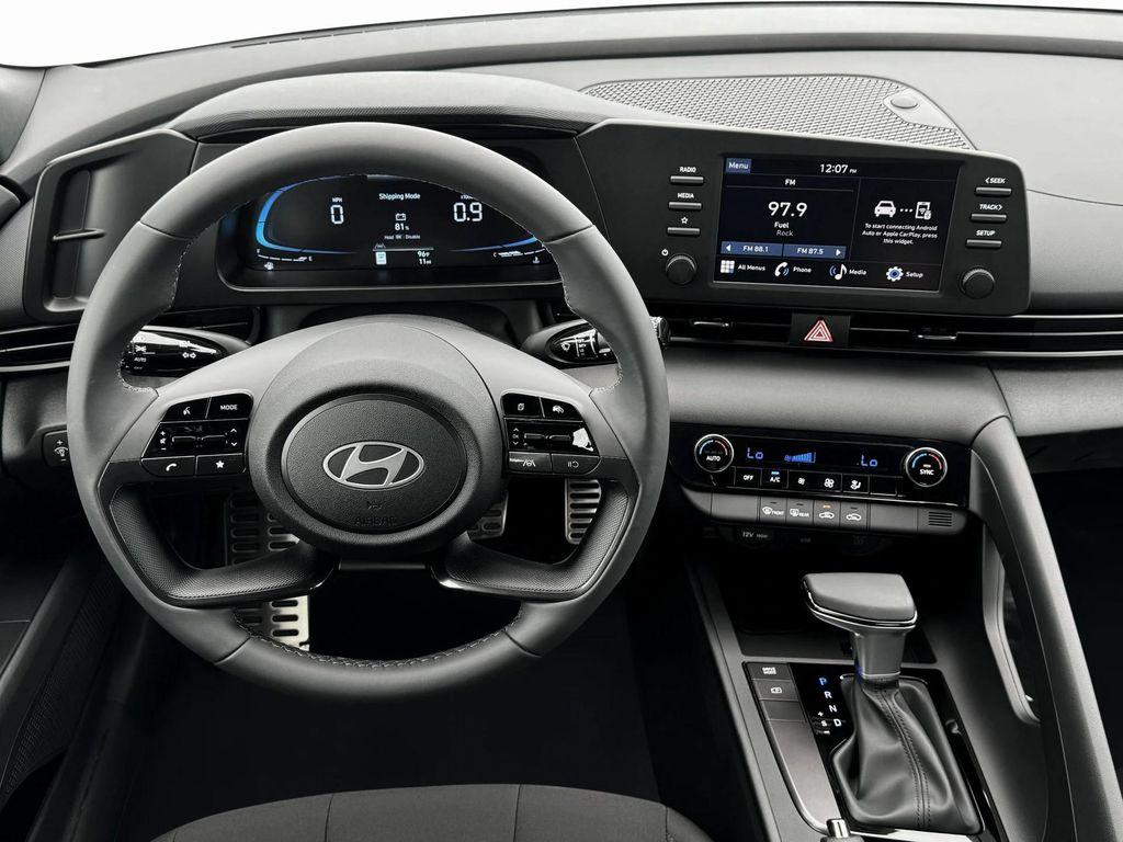 new 2025 Hyundai Elantra car, priced at $21,620
