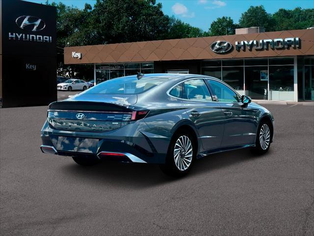 new 2025 Hyundai Sonata Hybrid car, priced at $31,120