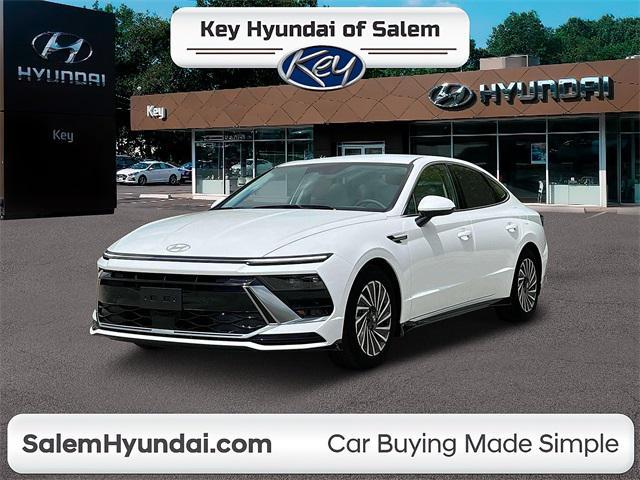 new 2025 Hyundai Sonata Hybrid car, priced at $30,160