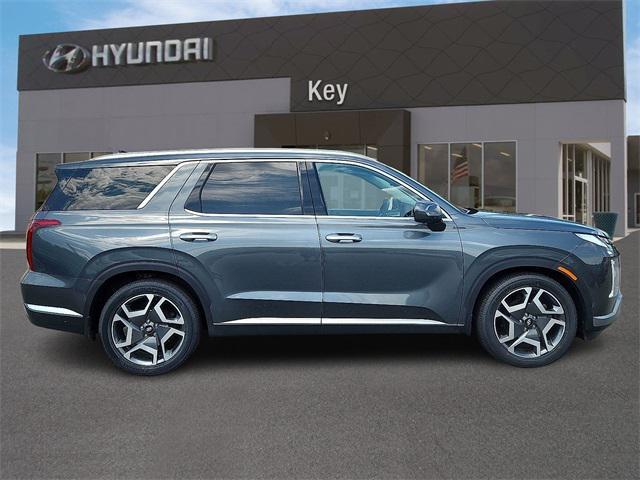 used 2023 Hyundai Palisade car, priced at $35,778