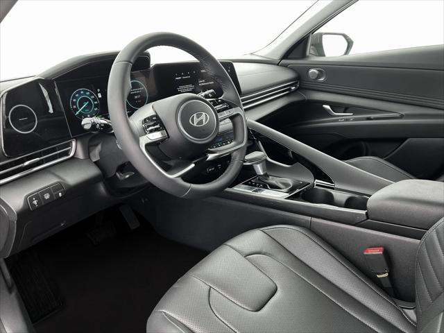 new 2025 Hyundai Elantra car, priced at $27,310