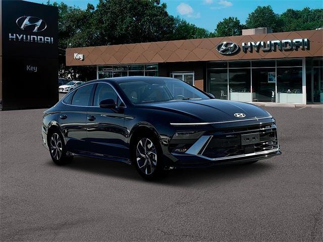 new 2025 Hyundai Sonata car, priced at $28,030