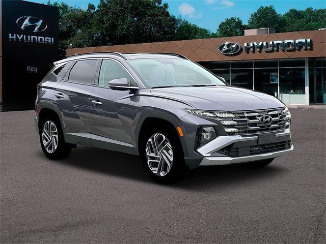new 2025 Hyundai TUCSON Hybrid car, priced at $40,055