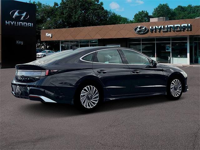 new 2025 Hyundai Sonata Hybrid car, priced at $36,530