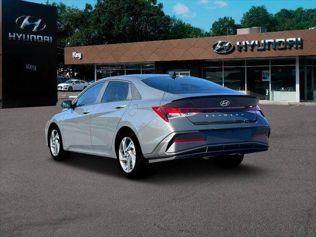 new 2025 Hyundai Elantra car, priced at $23,611