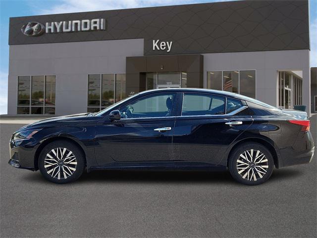 used 2023 Nissan Altima car, priced at $20,678
