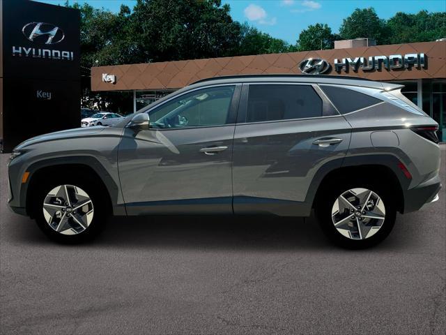 new 2025 Hyundai Tucson car, priced at $33,010