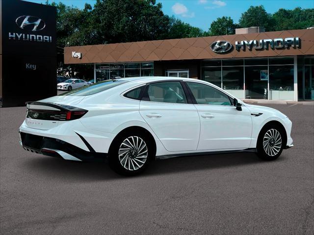 new 2024 Hyundai Sonata Hybrid car, priced at $29,639