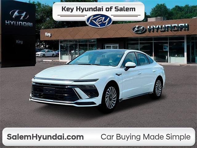 new 2025 Hyundai Sonata Hybrid car, priced at $36,940