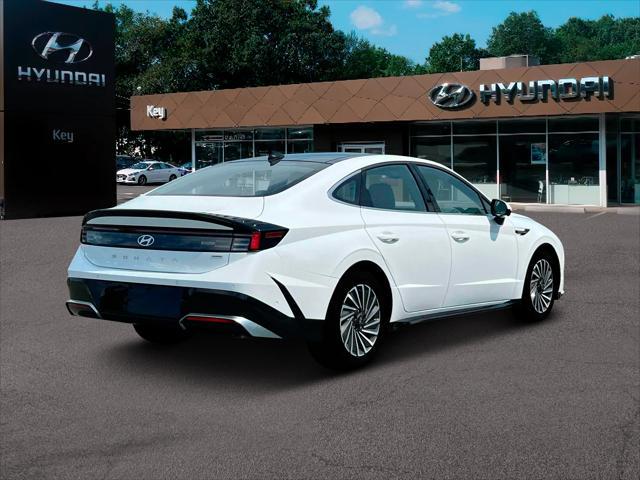 new 2025 Hyundai Sonata Hybrid car, priced at $37,190