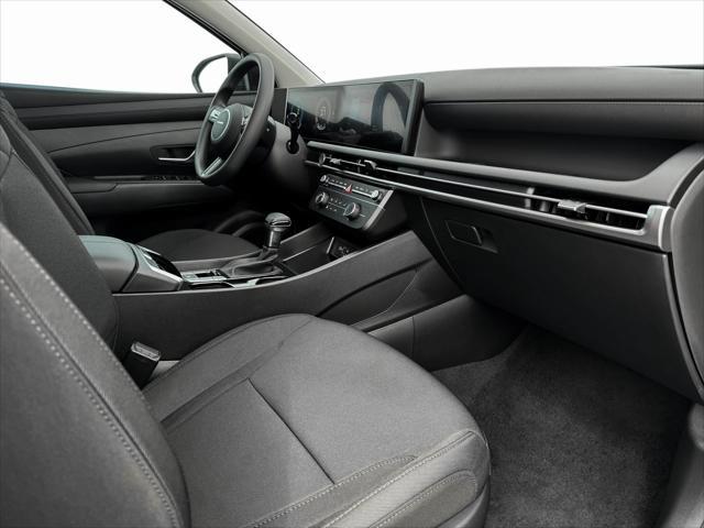 new 2025 Hyundai Tucson car, priced at $28,575