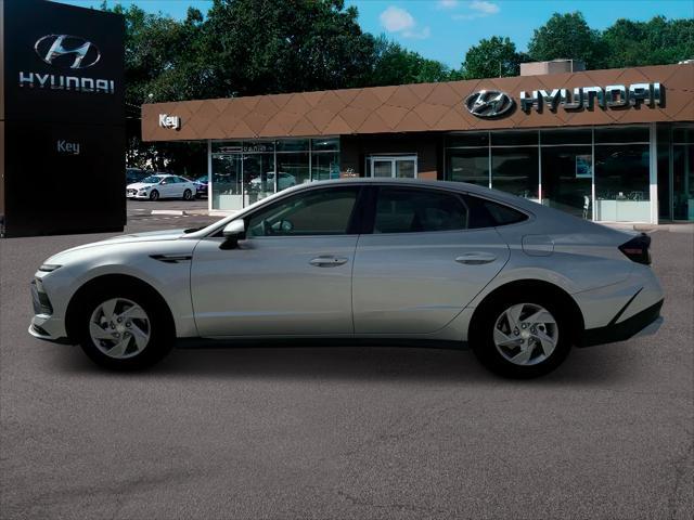 new 2025 Hyundai Sonata car, priced at $25,328