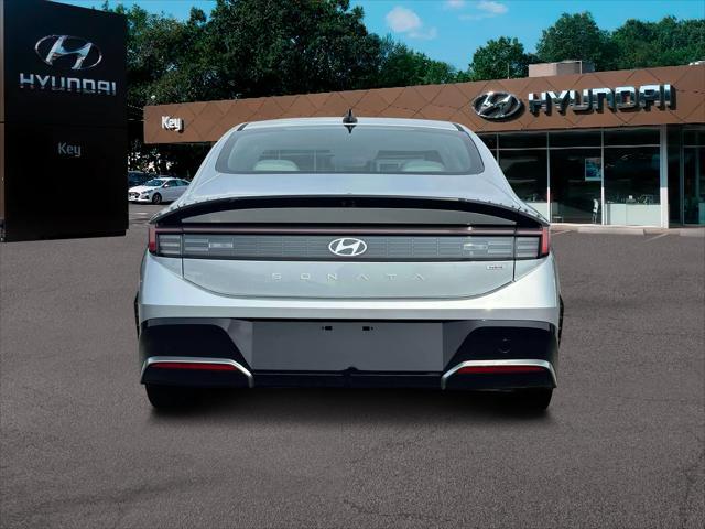 new 2025 Hyundai Sonata Hybrid car, priced at $36,215