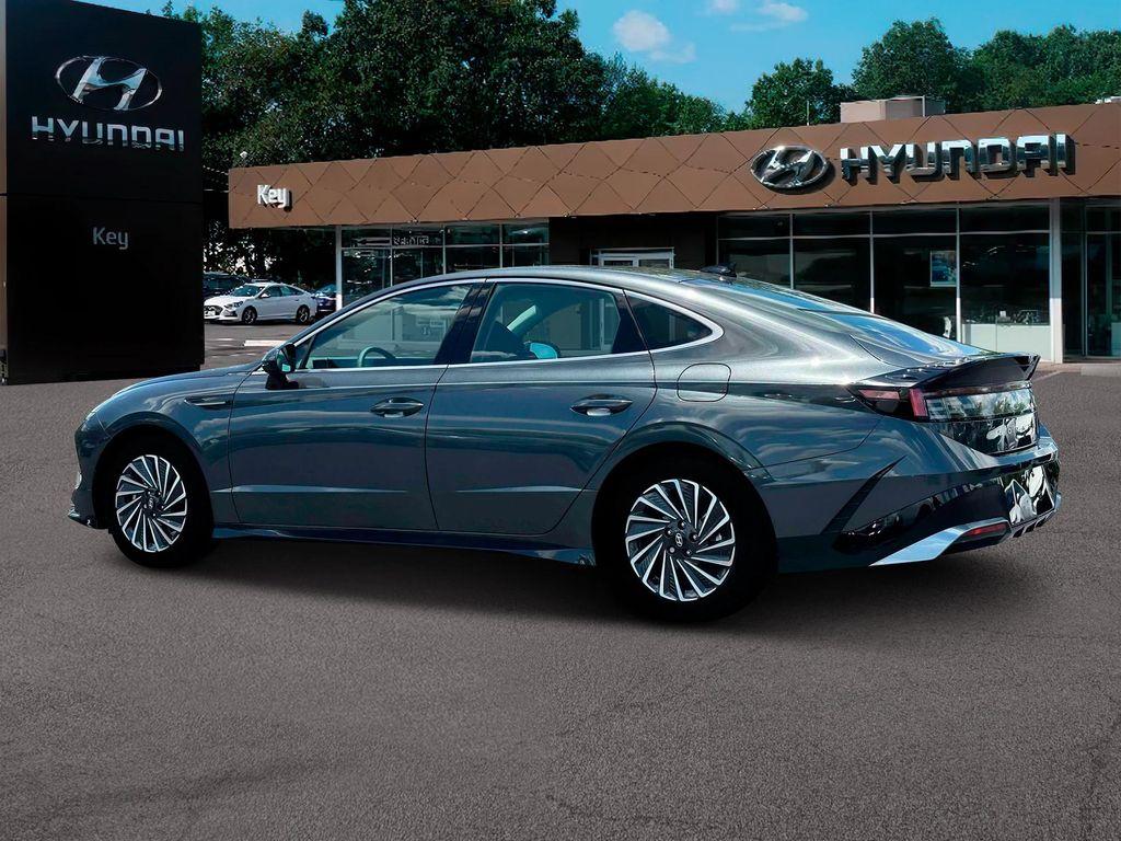 new 2025 Hyundai Sonata Hybrid car, priced at $29,540