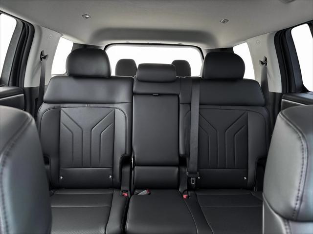 new 2025 Hyundai Santa Fe car, priced at $34,905