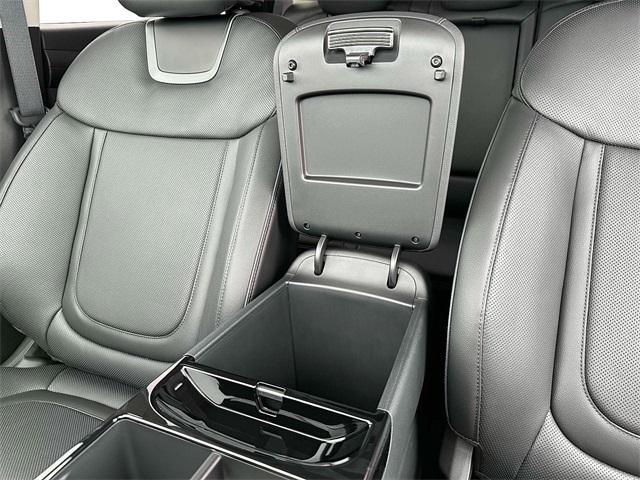 new 2025 Hyundai TUCSON Hybrid car, priced at $40,610