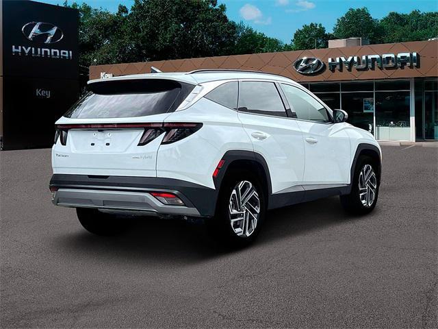 new 2025 Hyundai TUCSON Hybrid car, priced at $40,610