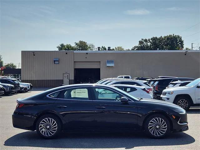 new 2023 Hyundai Sonata Hybrid car, priced at $28,165