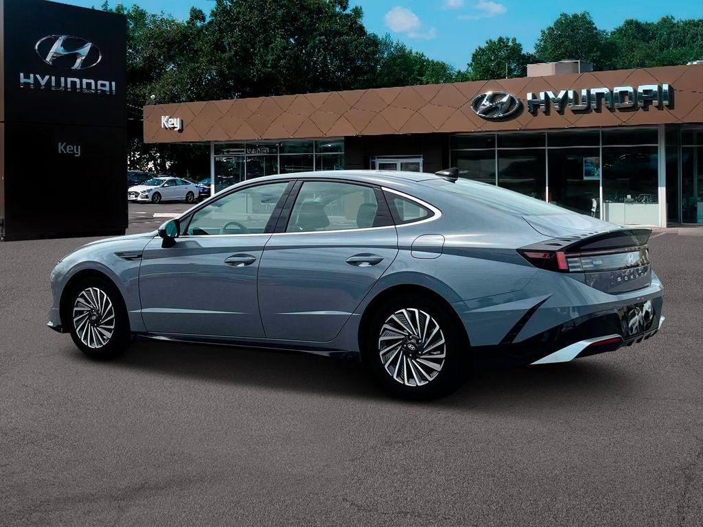 new 2025 Hyundai Sonata Hybrid car, priced at $27,260