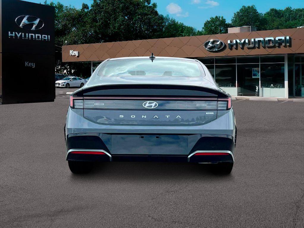new 2025 Hyundai Sonata Hybrid car, priced at $27,260