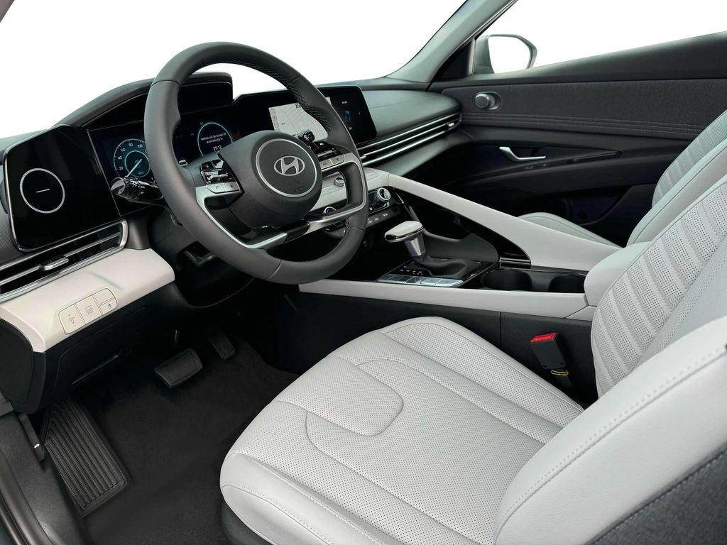 new 2025 Hyundai ELANTRA HEV car, priced at $25,905