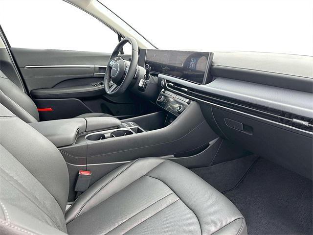 new 2025 Hyundai Sonata Hybrid car, priced at $36,480