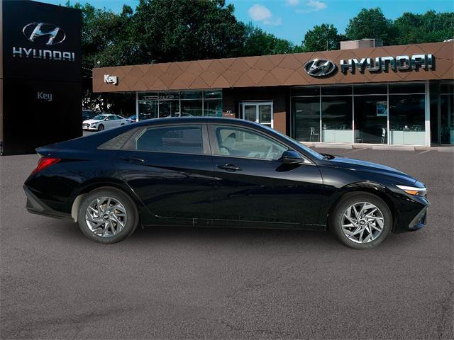 new 2025 Hyundai ELANTRA HEV car, priced at $22,525