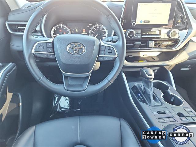 used 2023 Toyota Highlander car, priced at $38,878