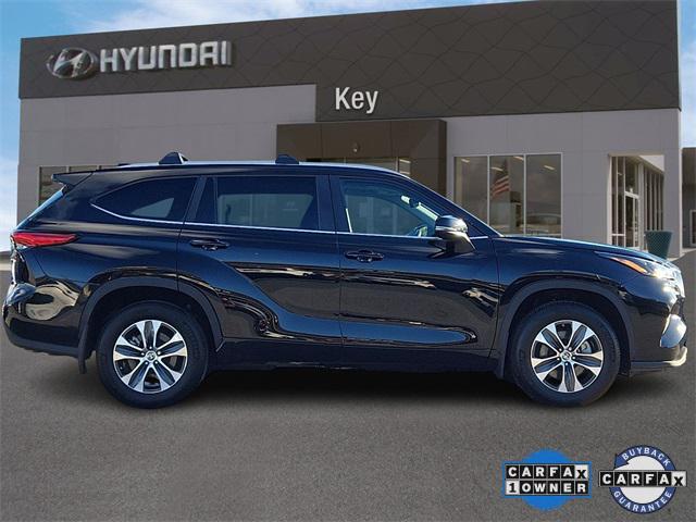 used 2023 Toyota Highlander car, priced at $38,878